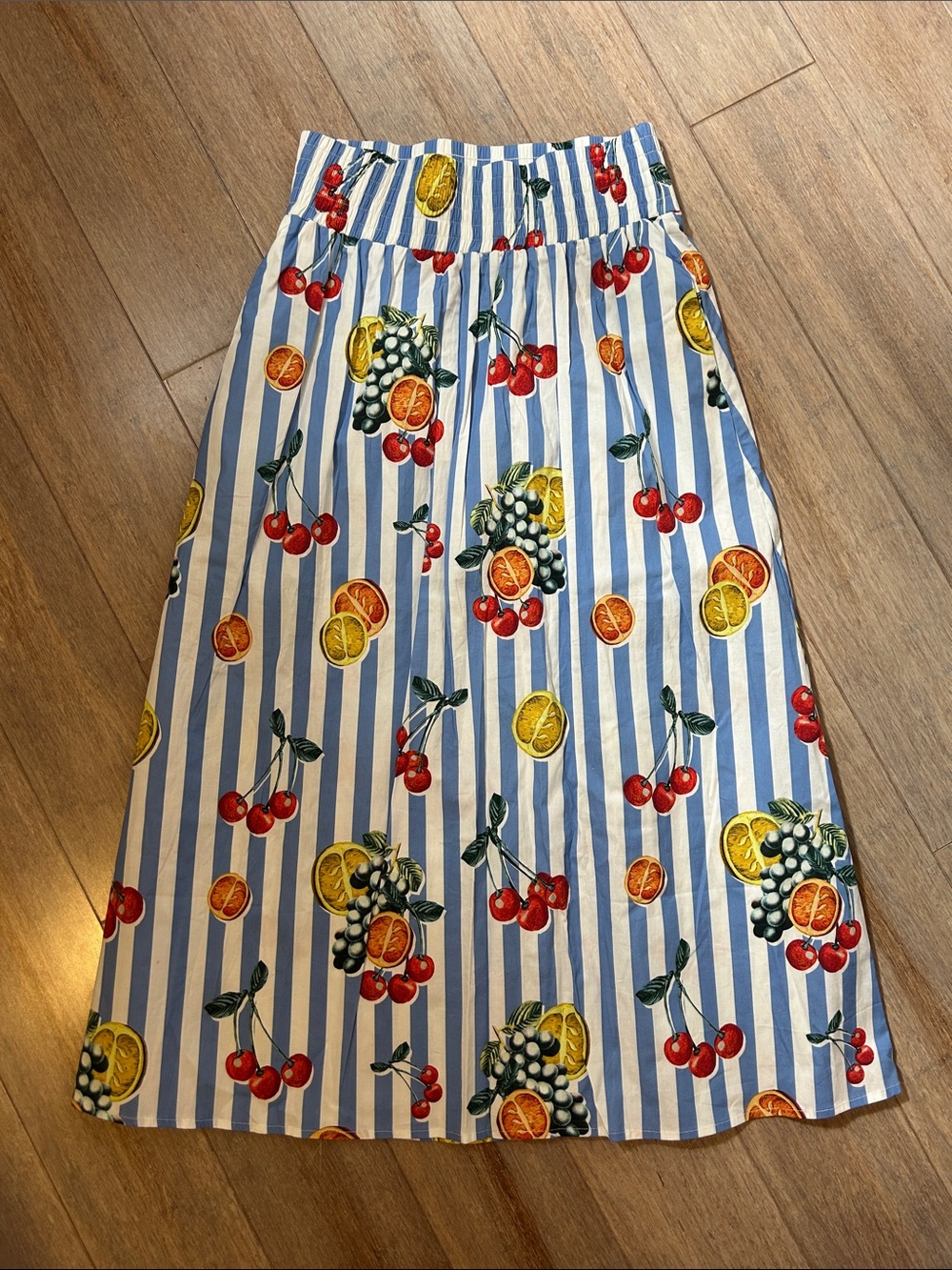 Show Me Your MuMu Blue and White Stripe Fruit-Print Midi Skirt Addison size S